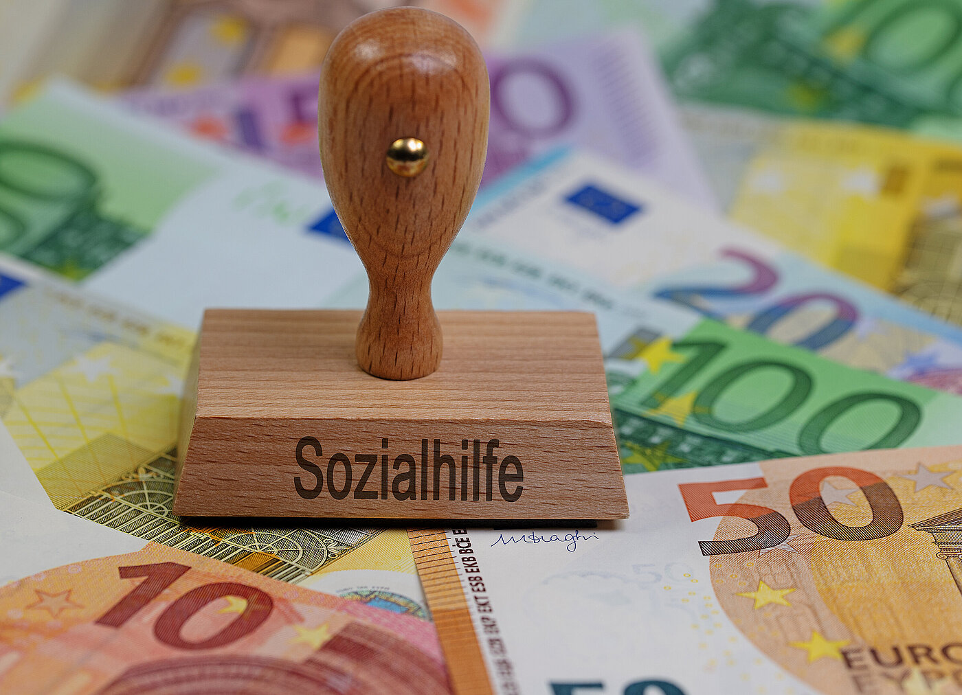 Stempel mit dem Aufdruck Sozialhilfe