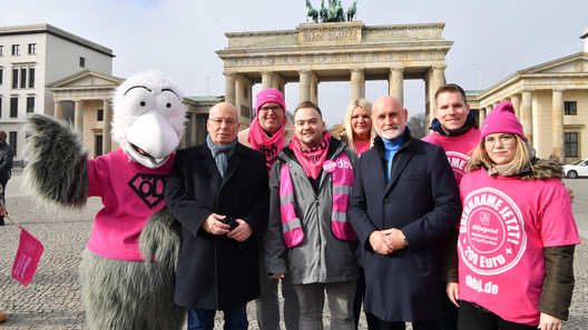 Stuhlaktion dbb Jugend Junge Polizei