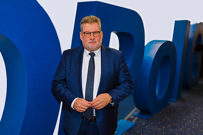 Ralf Kusterer, stellv. DPolG-Bundesvorsitzender und Landesvorsitzender DPolG Baden-Württemberg Ralf Kusterer, stellv. DPolG-Bundesvorsitzender und Landesvorsitzender DPolG Baden-Württemberg