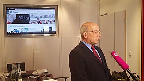 Rainer Wendt im Interview mit Sat1 Rainer Wendt im Interview mit Sat1
