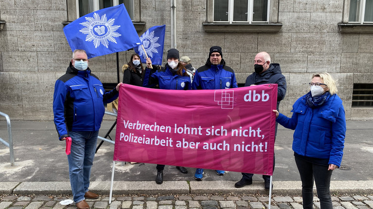 Einkommensrunde Massive Kritik an Arbeitgebern