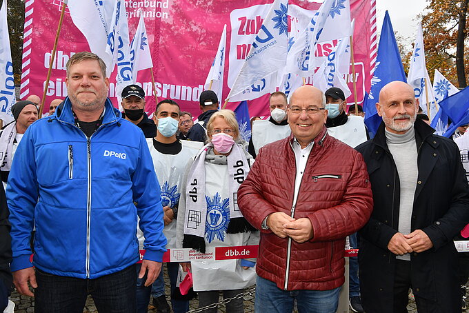 Einkommensrunde DPolG dbb Demonstration in Potsdam Einkommensrunde DPolG dbb Demonstration in Potsdam