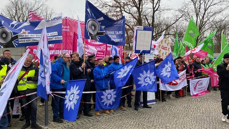 Auftakt Tarifrunde Bund Potsdam